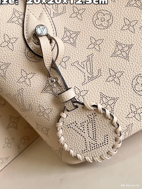 AAA Pruses Bags VUITTON BLOSSOM LOUIS PM 0810